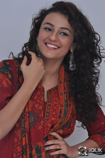 Seerat-Kapoor